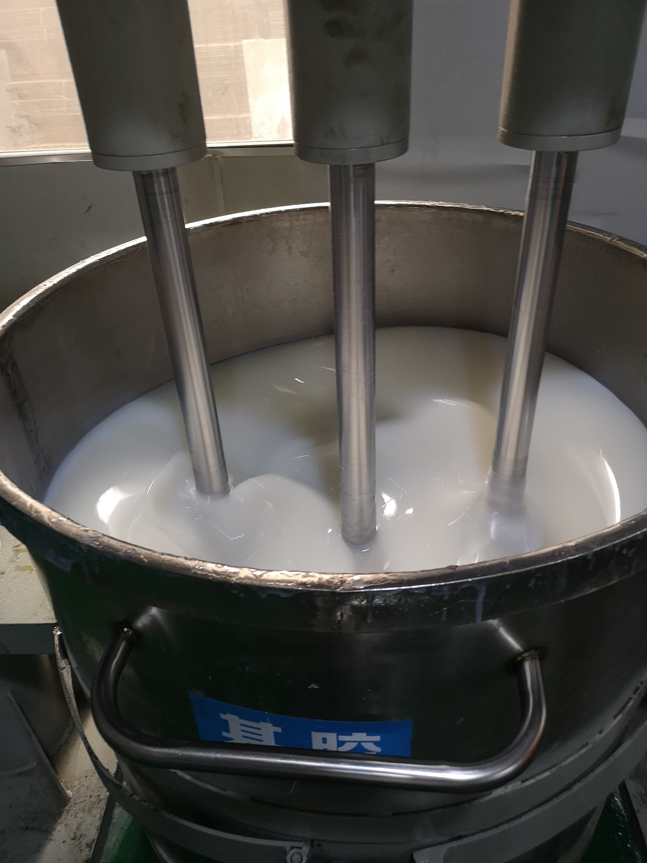 液體硅膠跟固化劑沒(méi)有攪拌均勻會(huì)有什么情況 ？