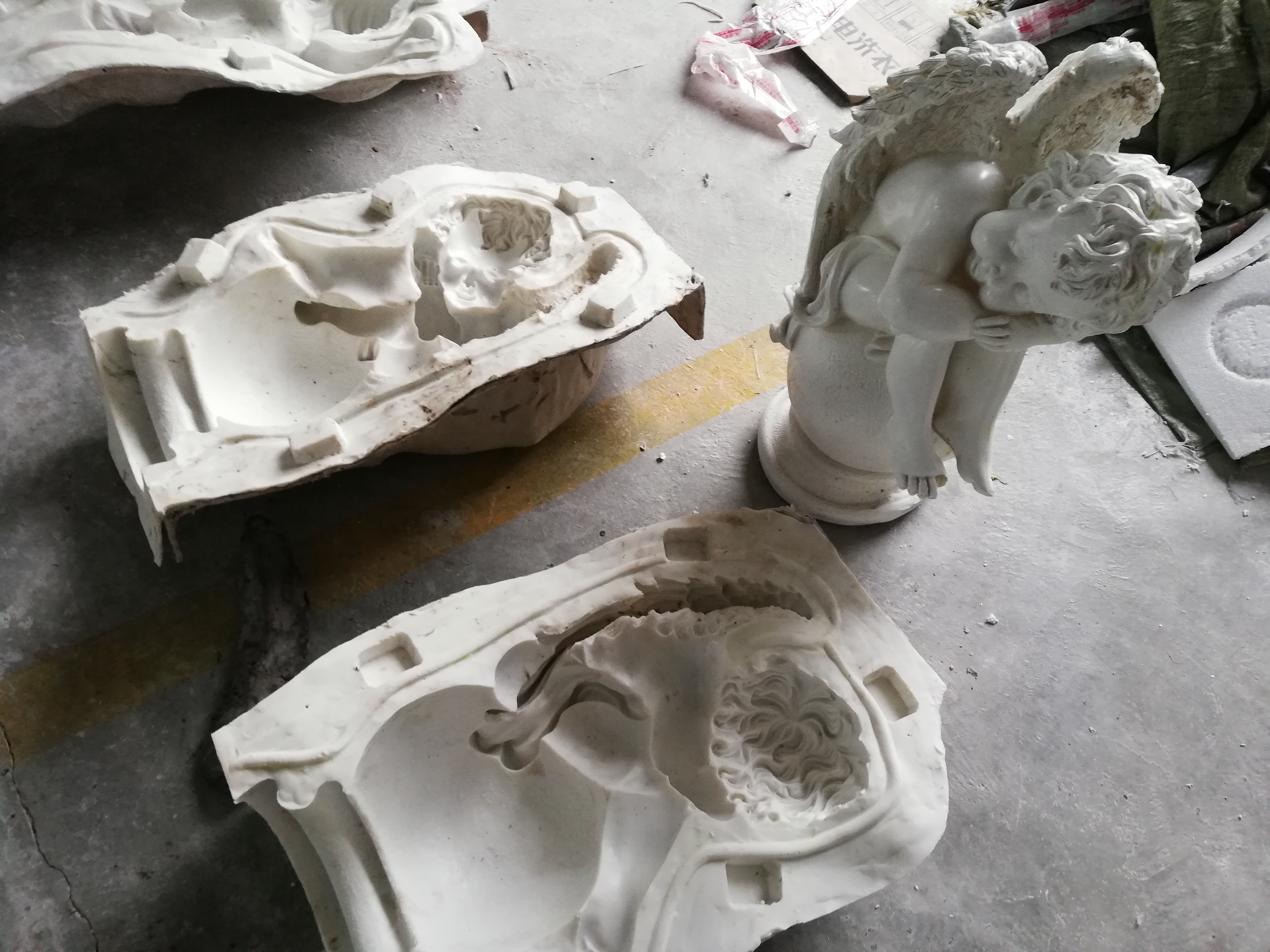 縮合型模具硅膠怎么開分片模 ？