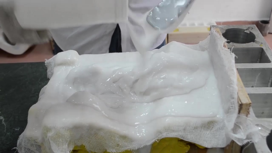 模具硅膠刷模如何使用，有什么需要注意的 ？