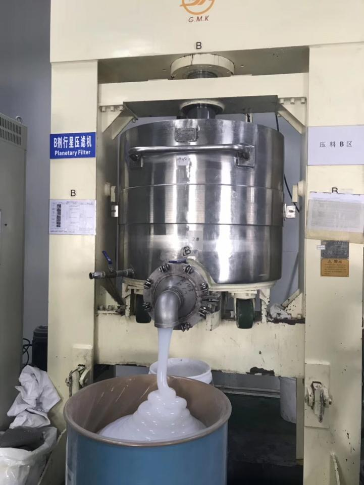 模壓模具硅膠制品有什么優(yōu)點(diǎn)？